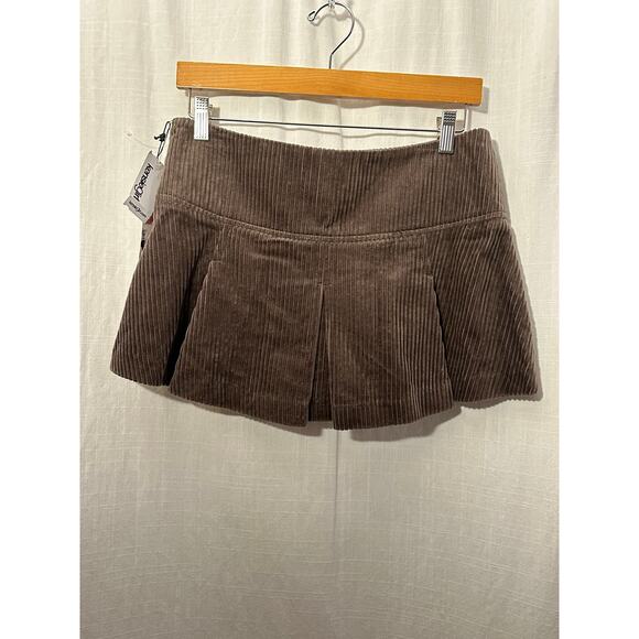 KensieGirl Pleated Corduroy Mini Micro Skirt Light Brown Y2K Juniors Size 3 NWT - Picture 7 of 8